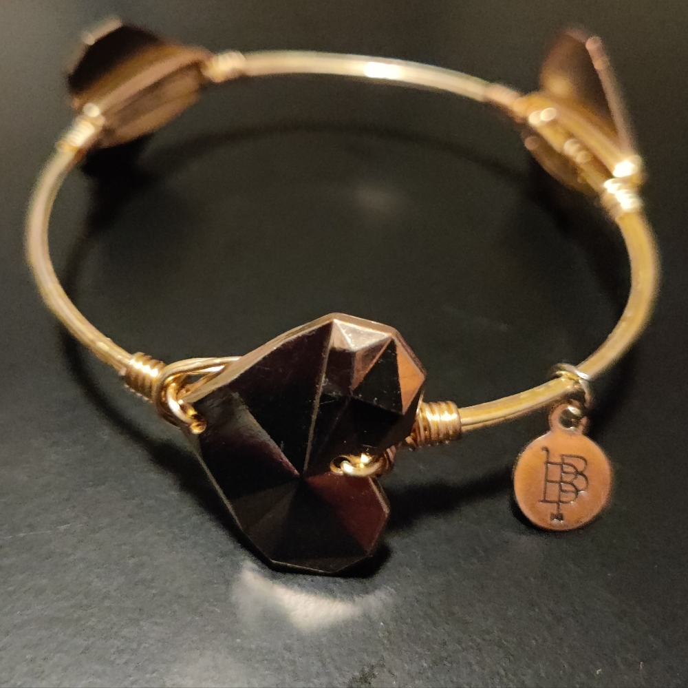Gold bracelet